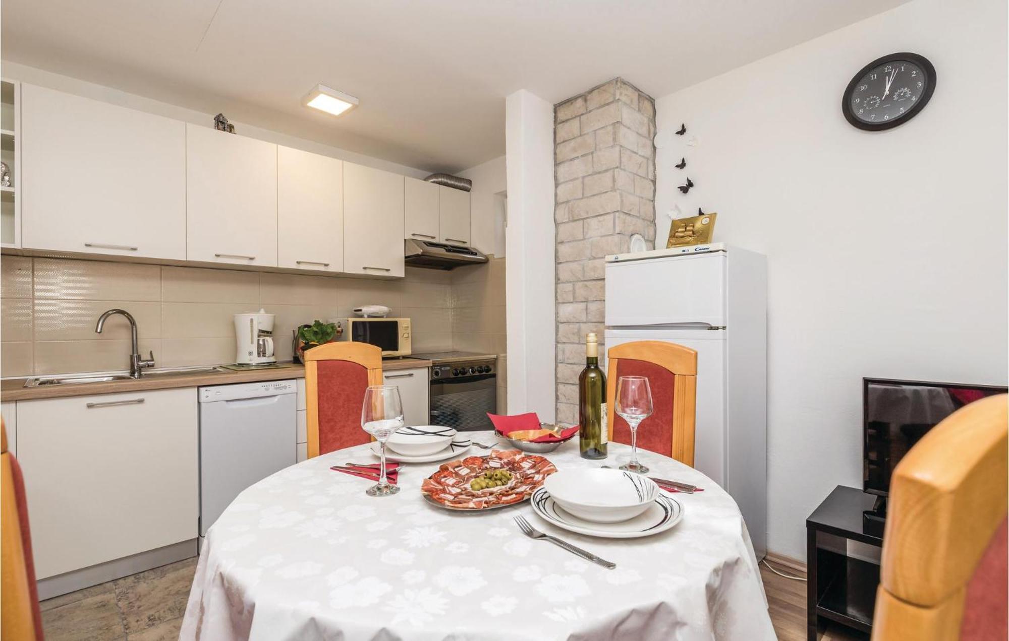 Pet Friendly Home In Rijeka With Wifi Exterior photo